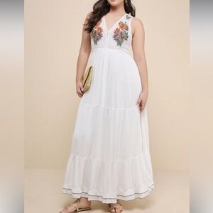 NWT LULU’S TICKETS TO PARADISE WHITE EMBROIDERY MAXI DRESS size Medium